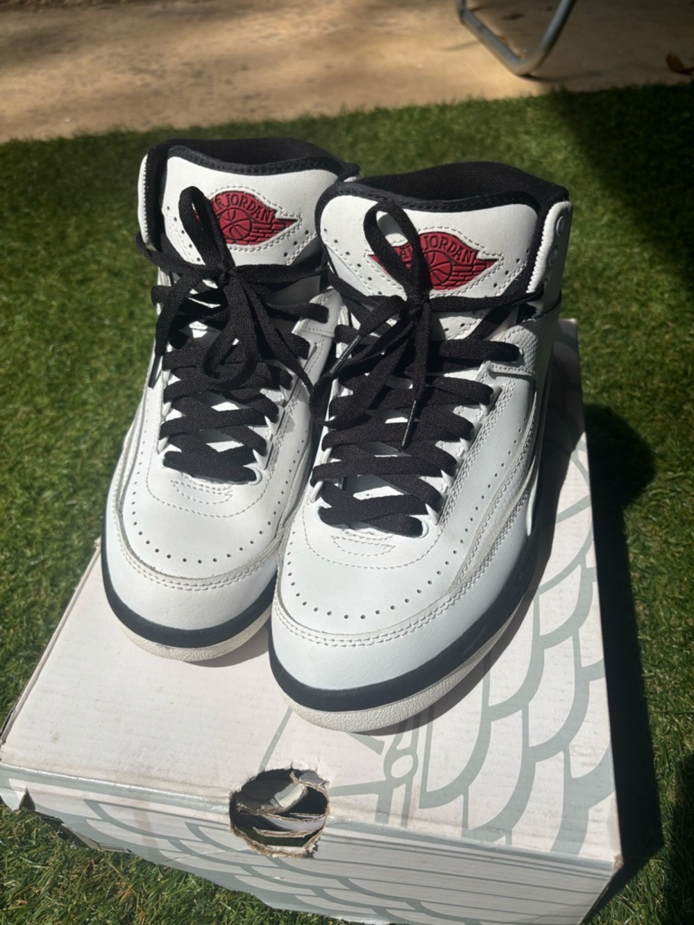 Air Jordan White/Black High-Top Sneakers Jordan 2s